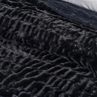 Black Gradient Ruched Throw